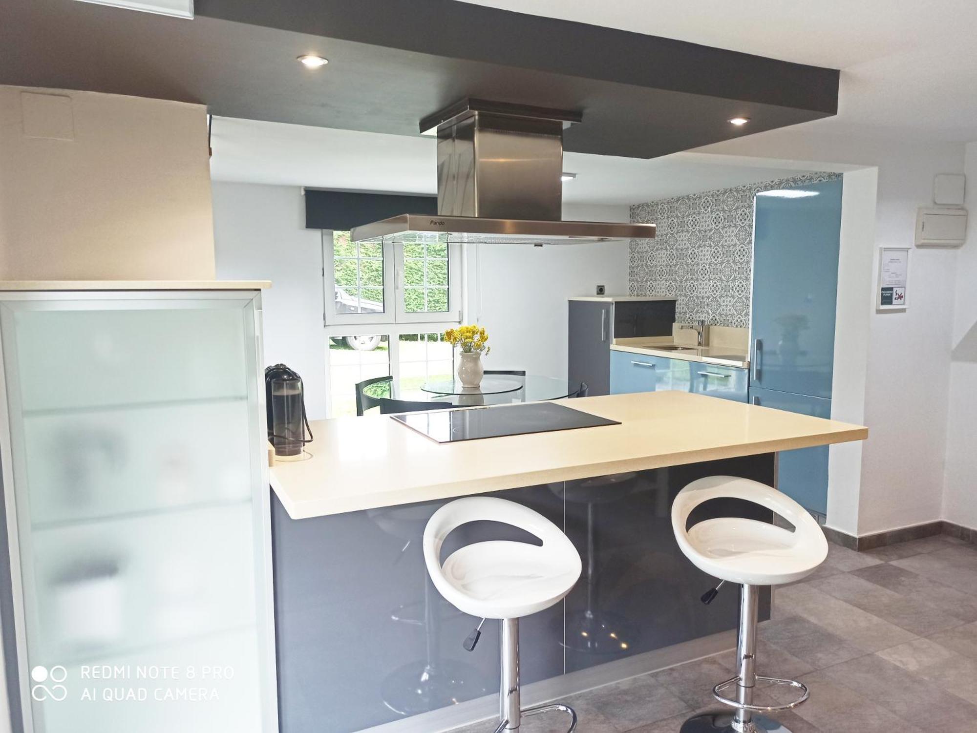 Apartamentos Puerta De Gijon Ngoại thất bức ảnh
