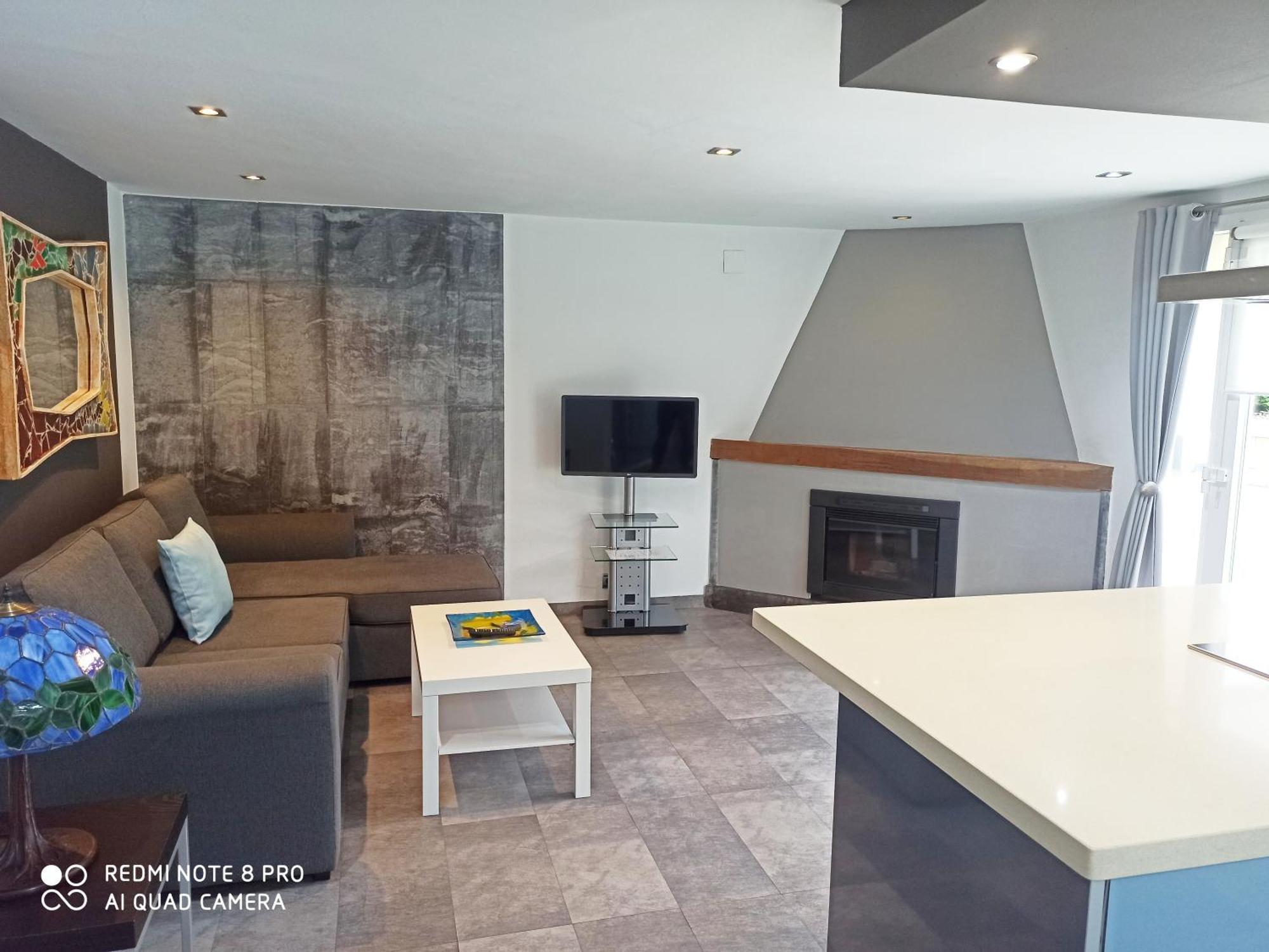 Apartamentos Puerta De Gijon Ngoại thất bức ảnh
