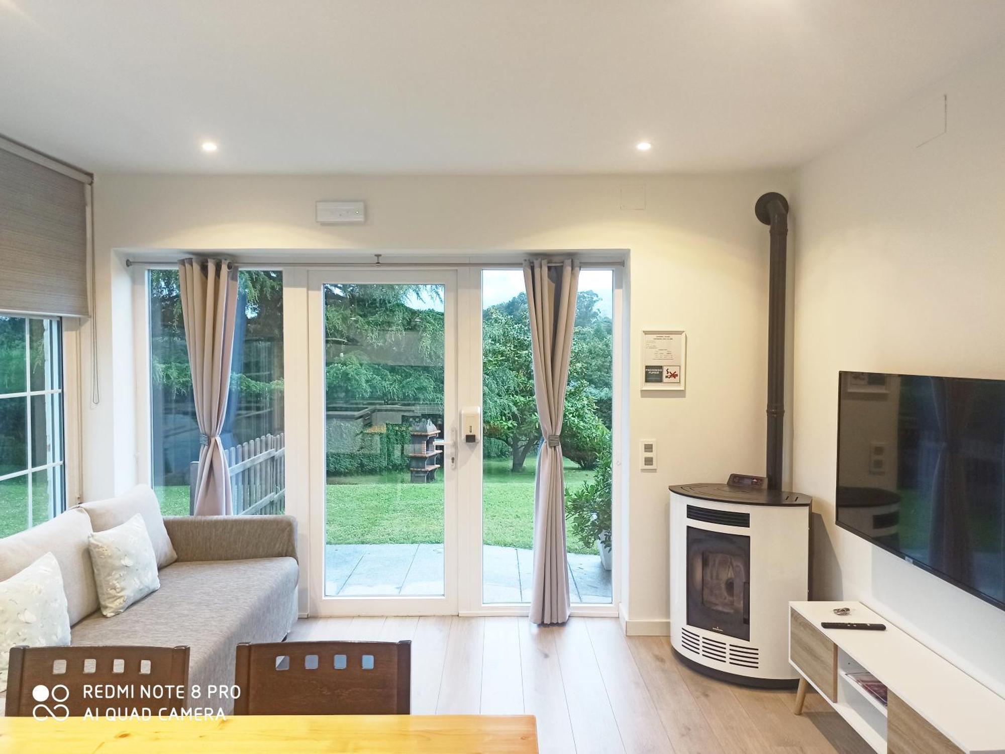 Apartamentos Puerta De Gijon Ngoại thất bức ảnh