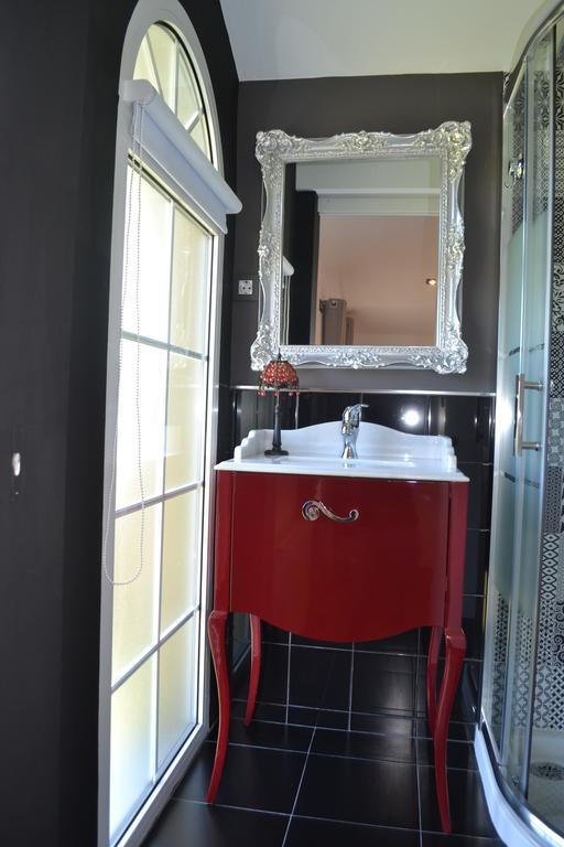 Apartamentos Puerta De Gijon Ngoại thất bức ảnh